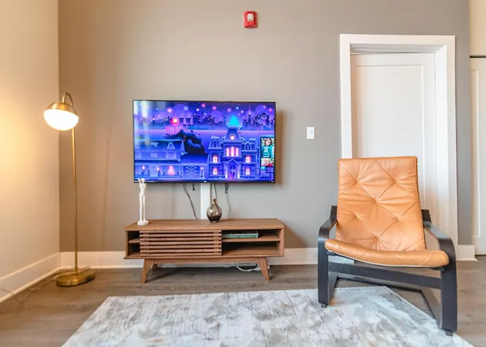 Modern 2Br Loft With Amazing City Skyline View And Optional Parking For 8 Guests Near Mccormick Place And Soldier Field Chicago acceptant les animaux