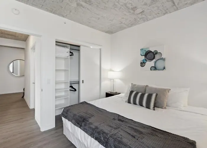 Haustierfreundliches 2Br Luxury River North Apartment With Wonderful Views Chicago