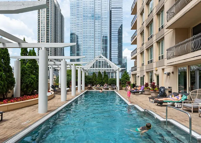 The Bernardin Gold Coast Luxury Apartments Near Magnificent Mile Chicago que aceita animais de estimação