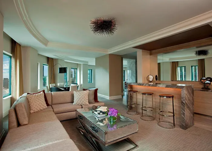 Sheraton Grand Chicago Riverwalk
