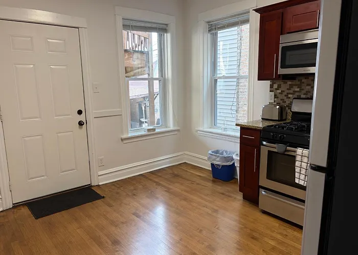 Logan Square Modern Apartment Chicago