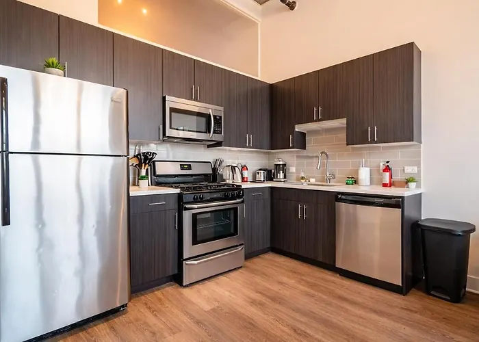 Modern 2Br Loft With Amazing City Skyline View And Optional Parking For 8 Guests Near Mccormick Place And Soldier Field Chicago acceptant les animaux