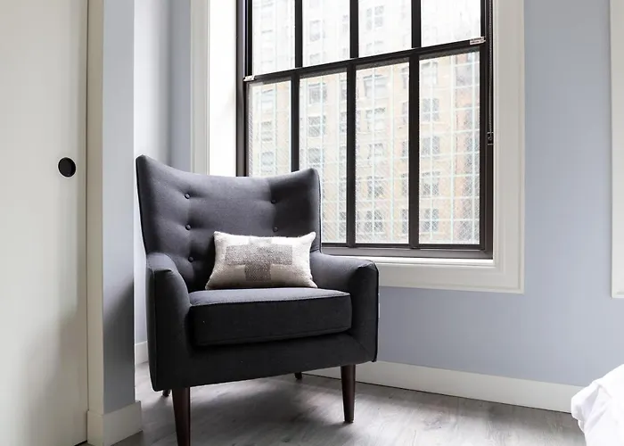 The Plymouth Deluxe Suites By Sonder