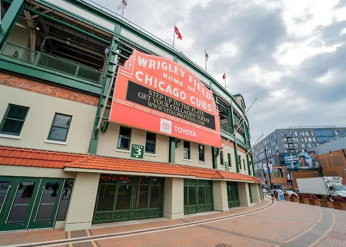 Pet friendly Cool 2Br Apartment Close To Fun City - Grace 2 Chicago